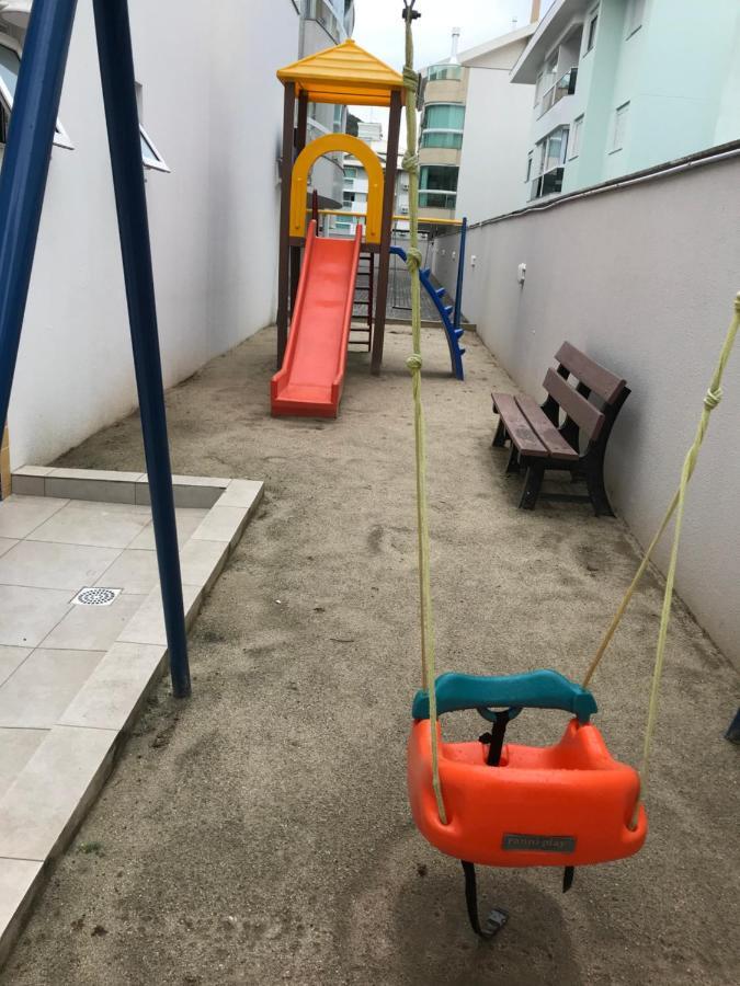 Apartamento Maravilhoso em Florianópolis na Praia dos Ingleses com piscina Exterior foto