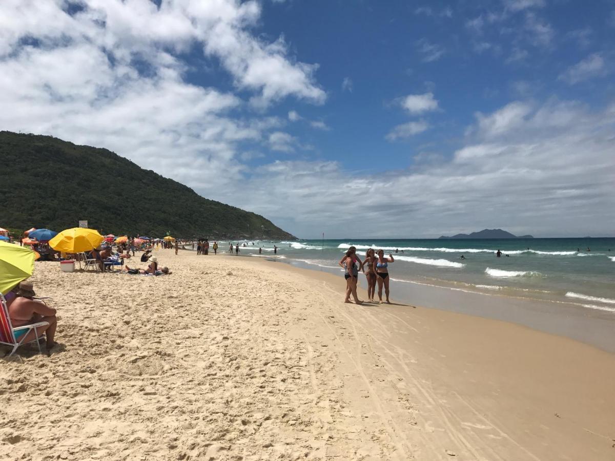 Apartamento Maravilhoso em Florianópolis na Praia dos Ingleses com piscina Exterior foto